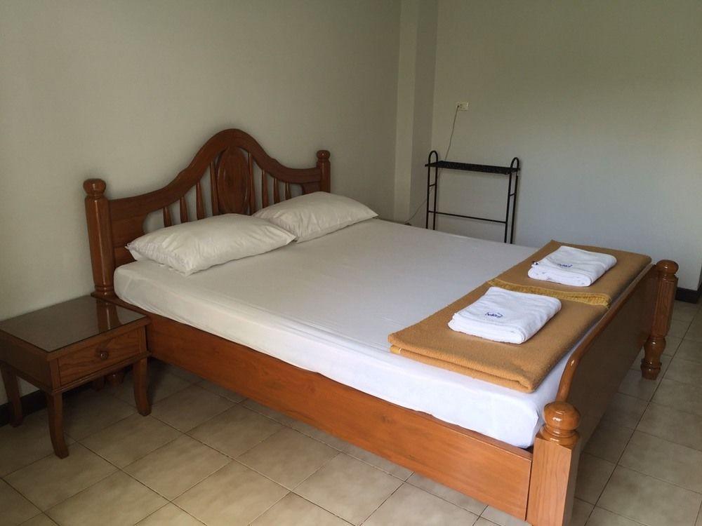Veerachai Court Chiang Mai Zewnętrze zdjęcie