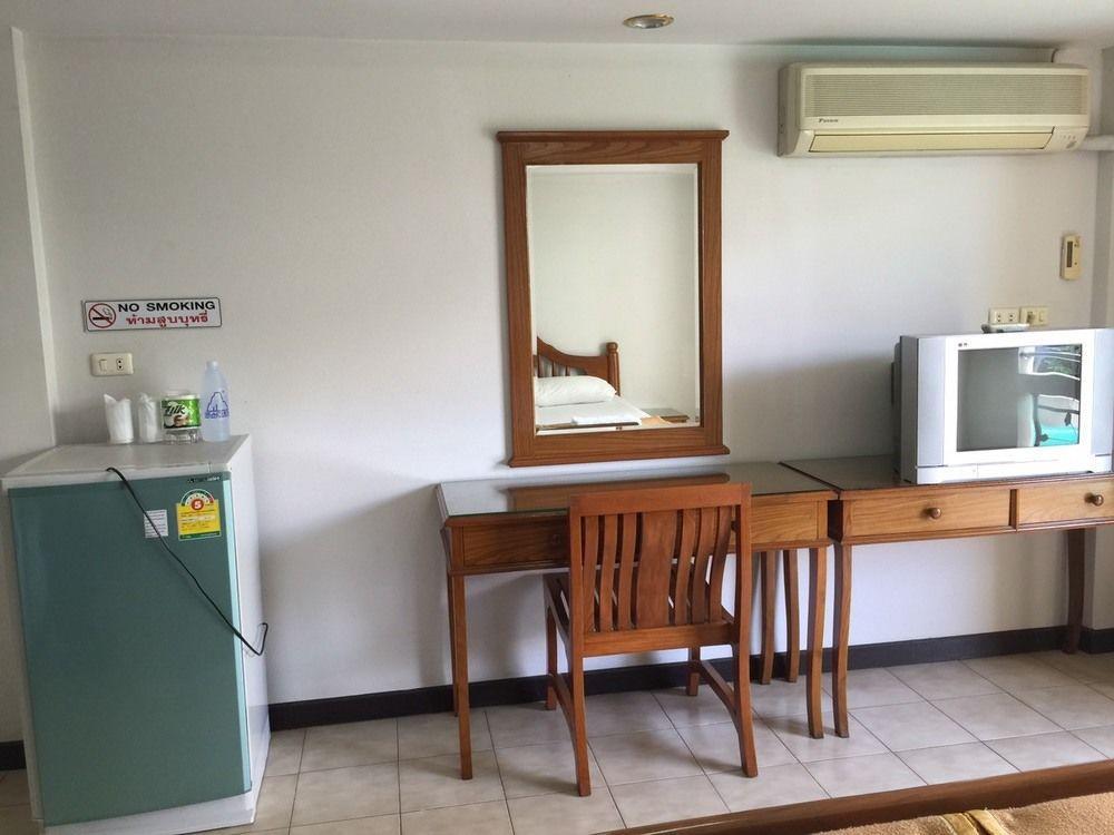 Veerachai Court Chiang Mai Zewnętrze zdjęcie